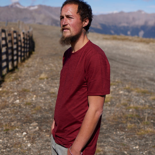 Le T-shirt écologique du berger française en pure laine français, mérinos d'Arles tricoté en France